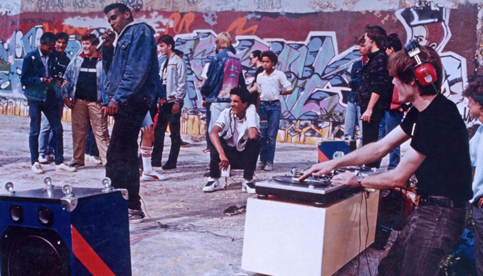 Free jam Dee Nasty & Johnny Go, Friche de la Chapelle (Paris, France) / 1986 @Enrique